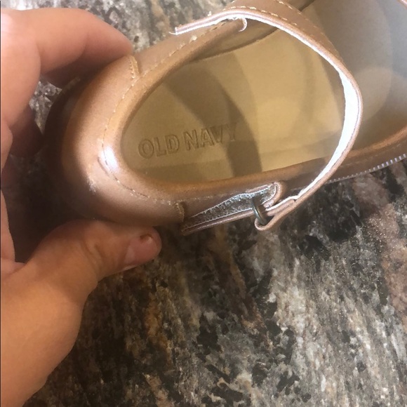 Shoes - Picture 4 of 4